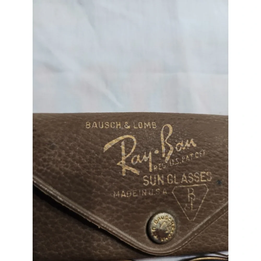 VTG Ray-Ban Bausch and Lomb Sunglasses Clip On Leather Case Brown Soft Suede